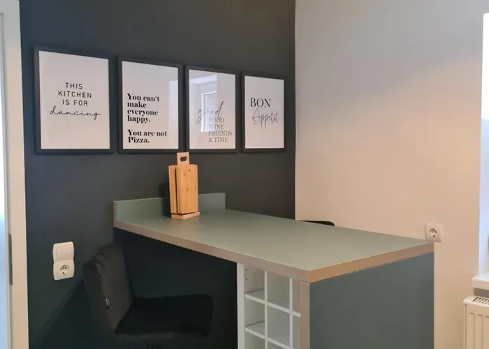 Monteurwohnung Ecke * マクデブルク